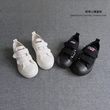 特价黑白色儿童帆布鞋春秋低帮学生韩版男童休闲板鞋表演女童单鞋