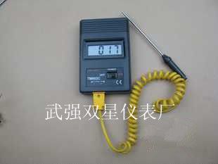 TM902C 便携式数显电子温度计 K型热电偶温度计 高温油温表面温度