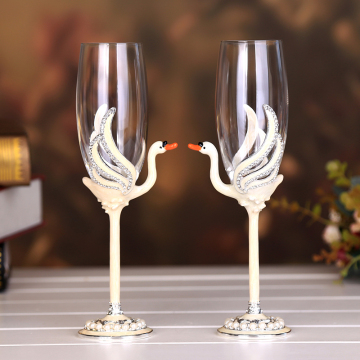 无铅水晶玻璃香槟杯创意高脚杯红酒杯子高档婚庆礼品礼盒套装包邮